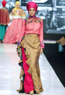 Model Baju Fashion Show Anak Muslim